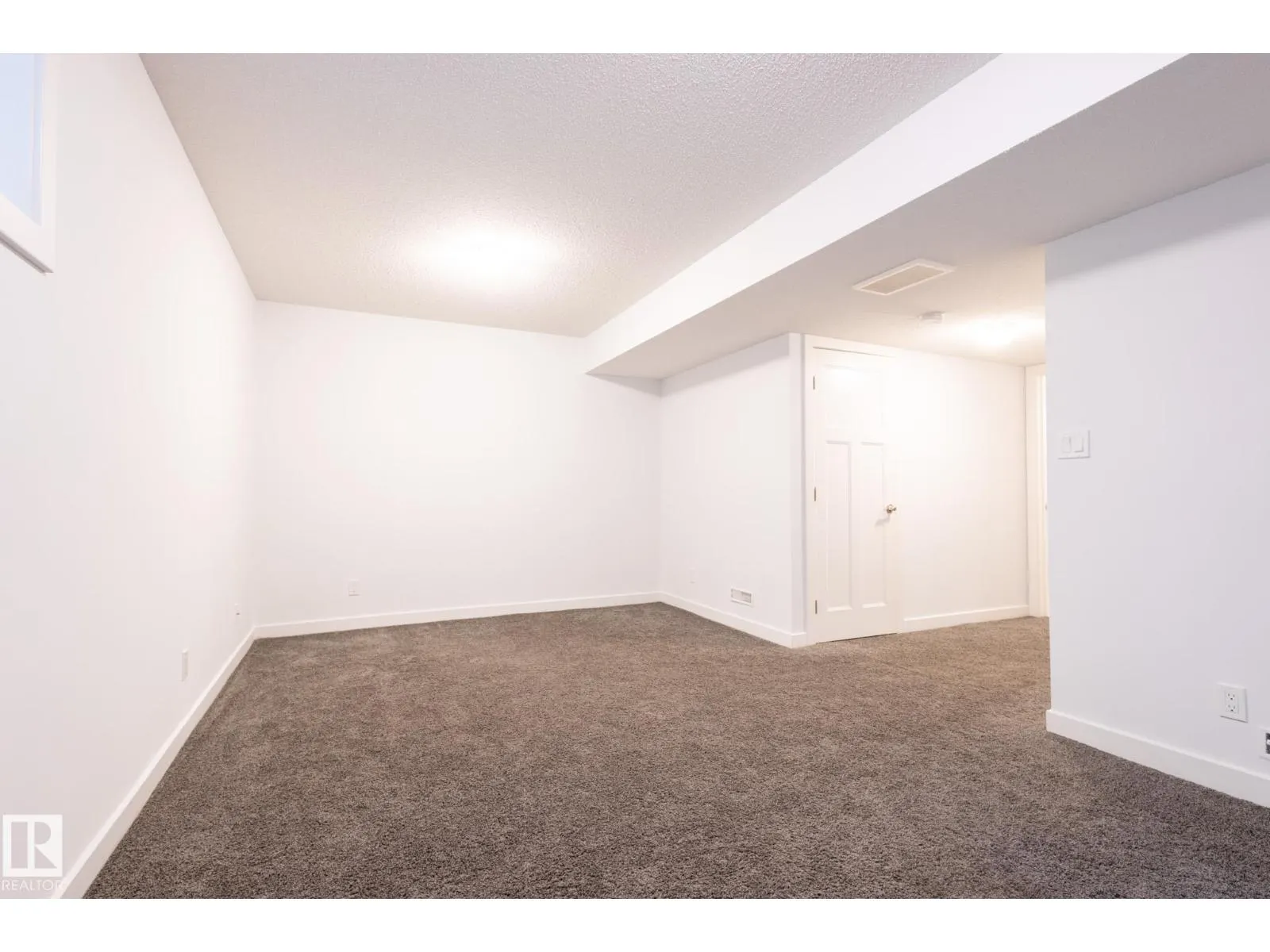 #10 3103 HILTON DR NW