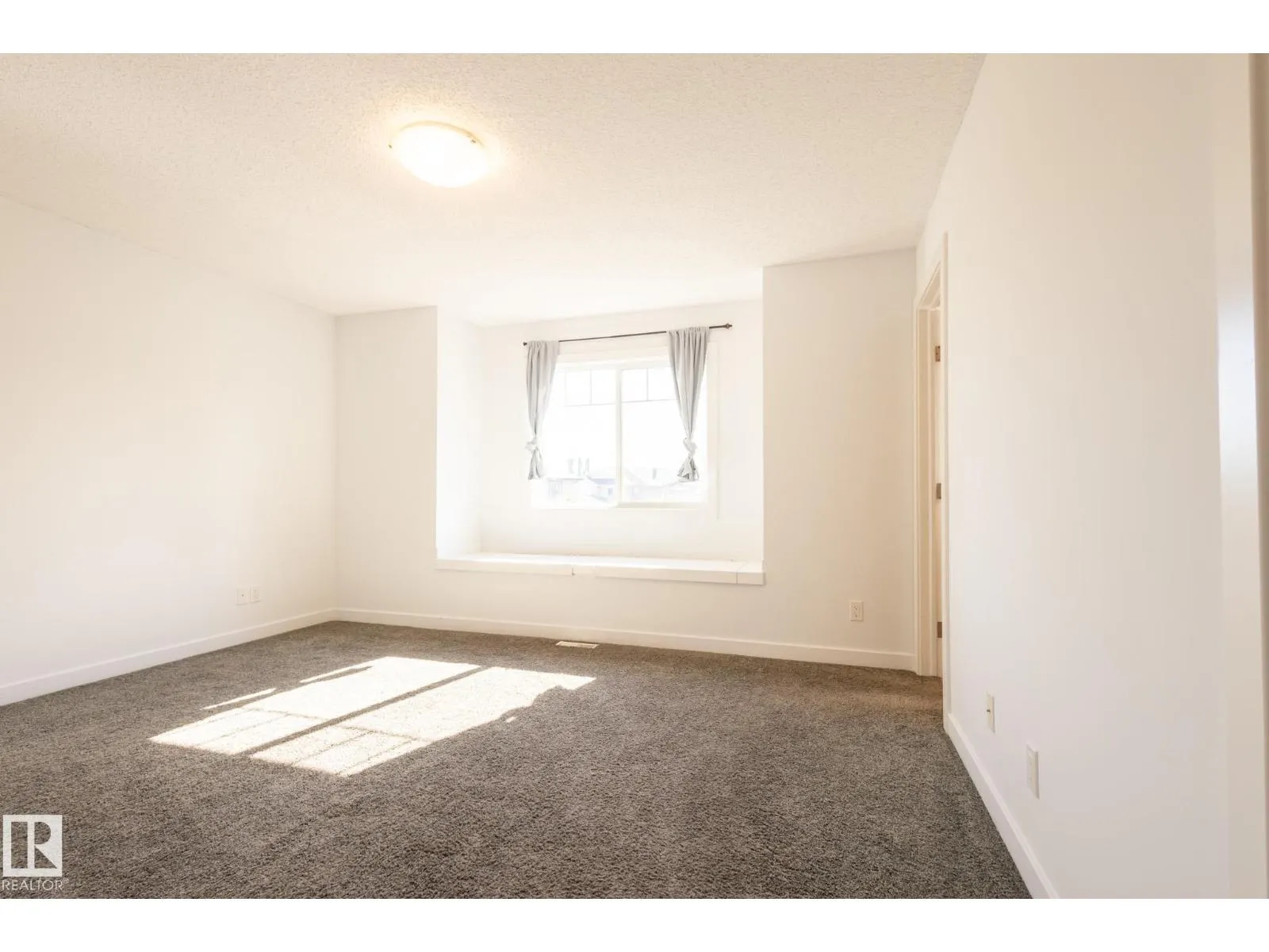 #10 3103 HILTON DR NW