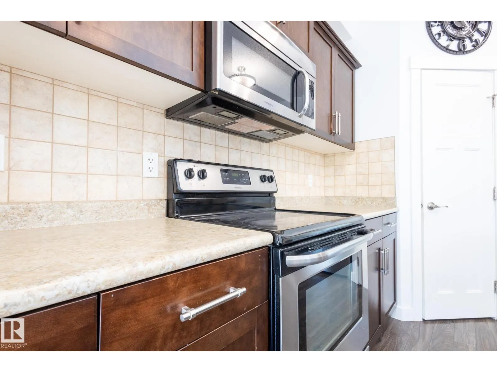 #10 3103 HILTON DR NW