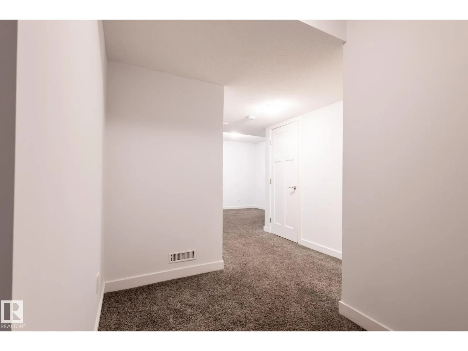 #10 3103 HILTON DR NW
