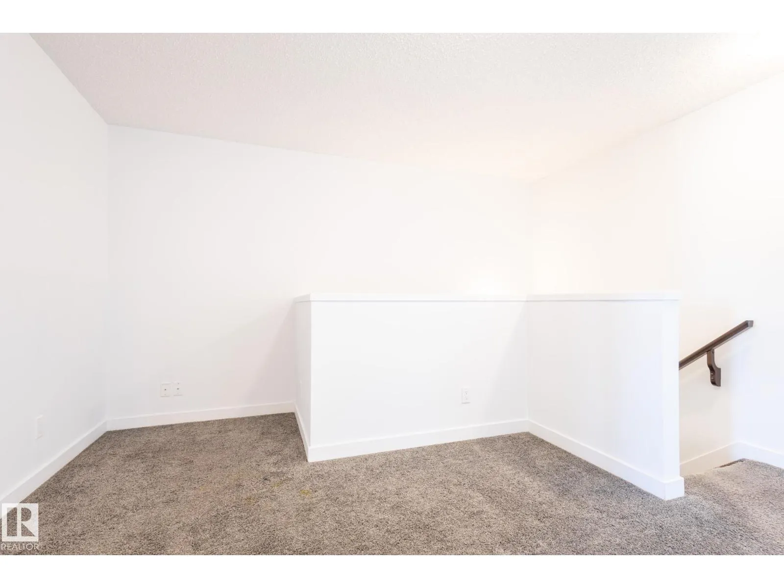 #10 3103 HILTON DR NW