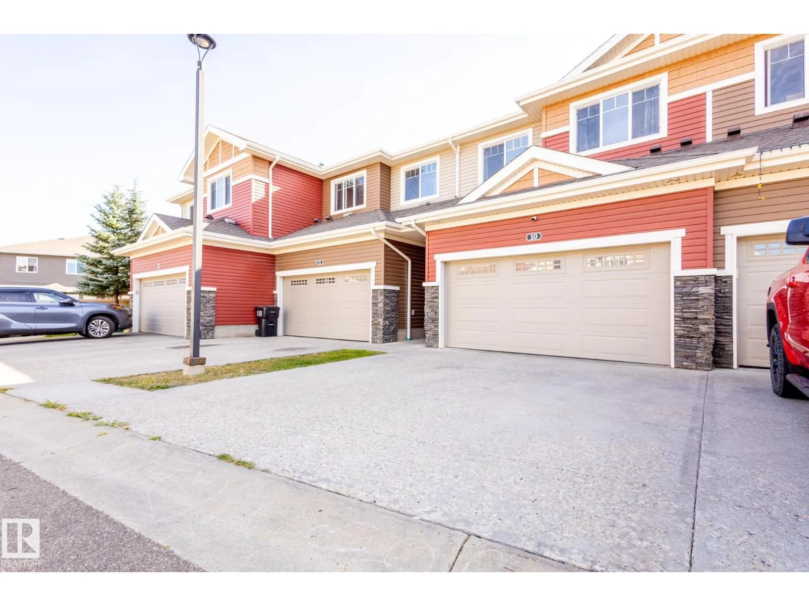 #10 3103 HILTON DR NW