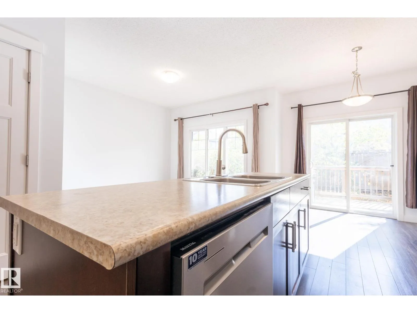 #10 3103 HILTON DR NW
