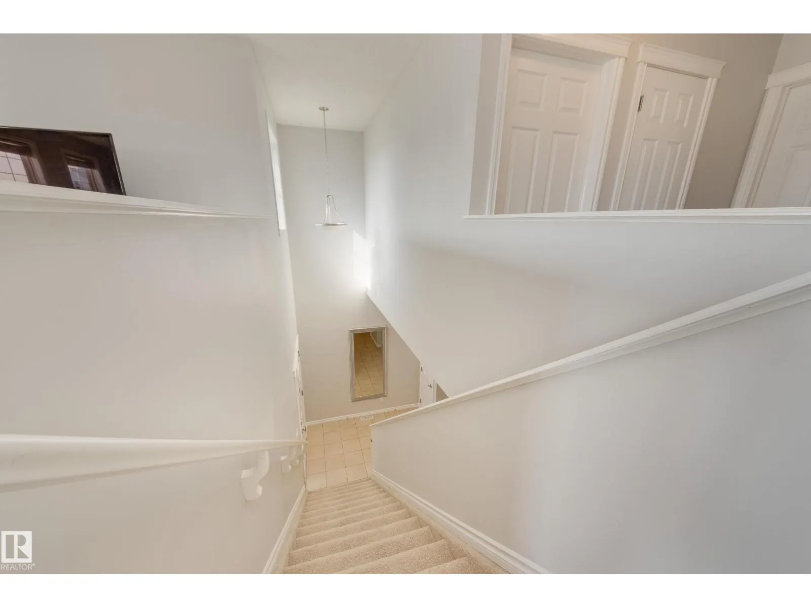 5816 168 AV NW