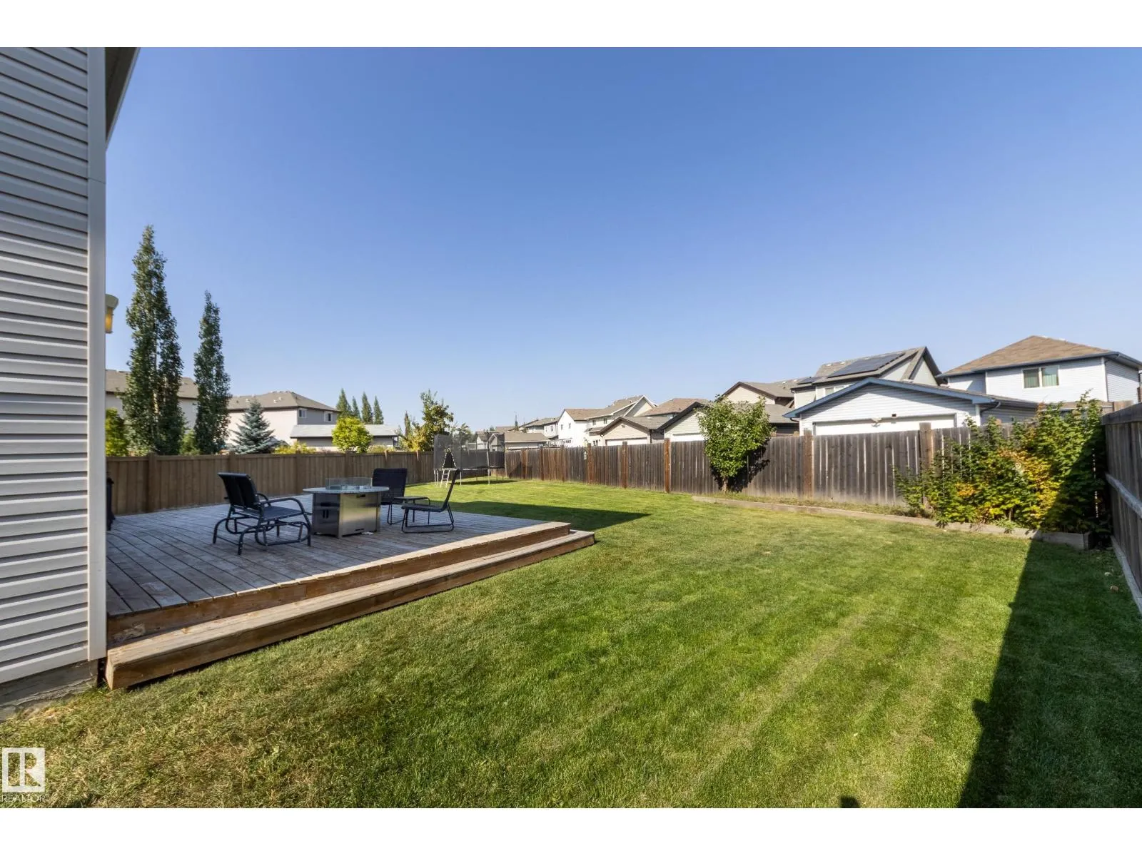 5816 168 AV NW