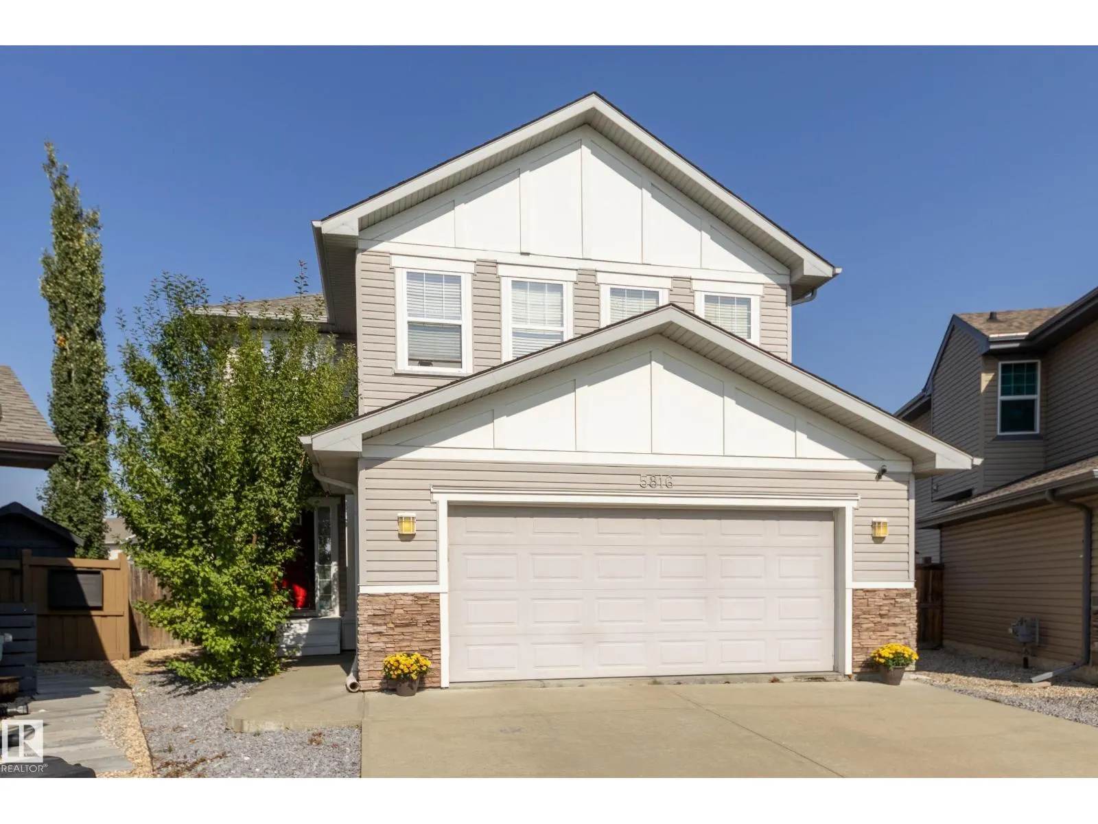 5816 168 AV NW