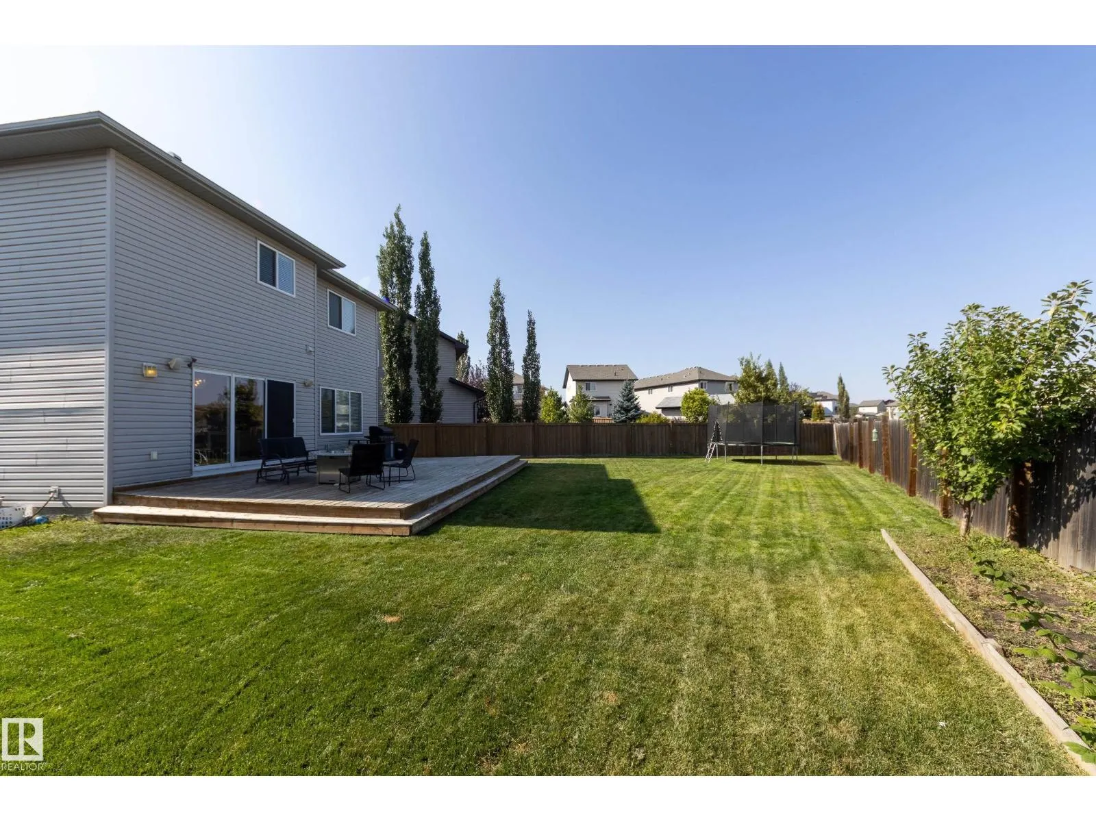 5816 168 AV NW