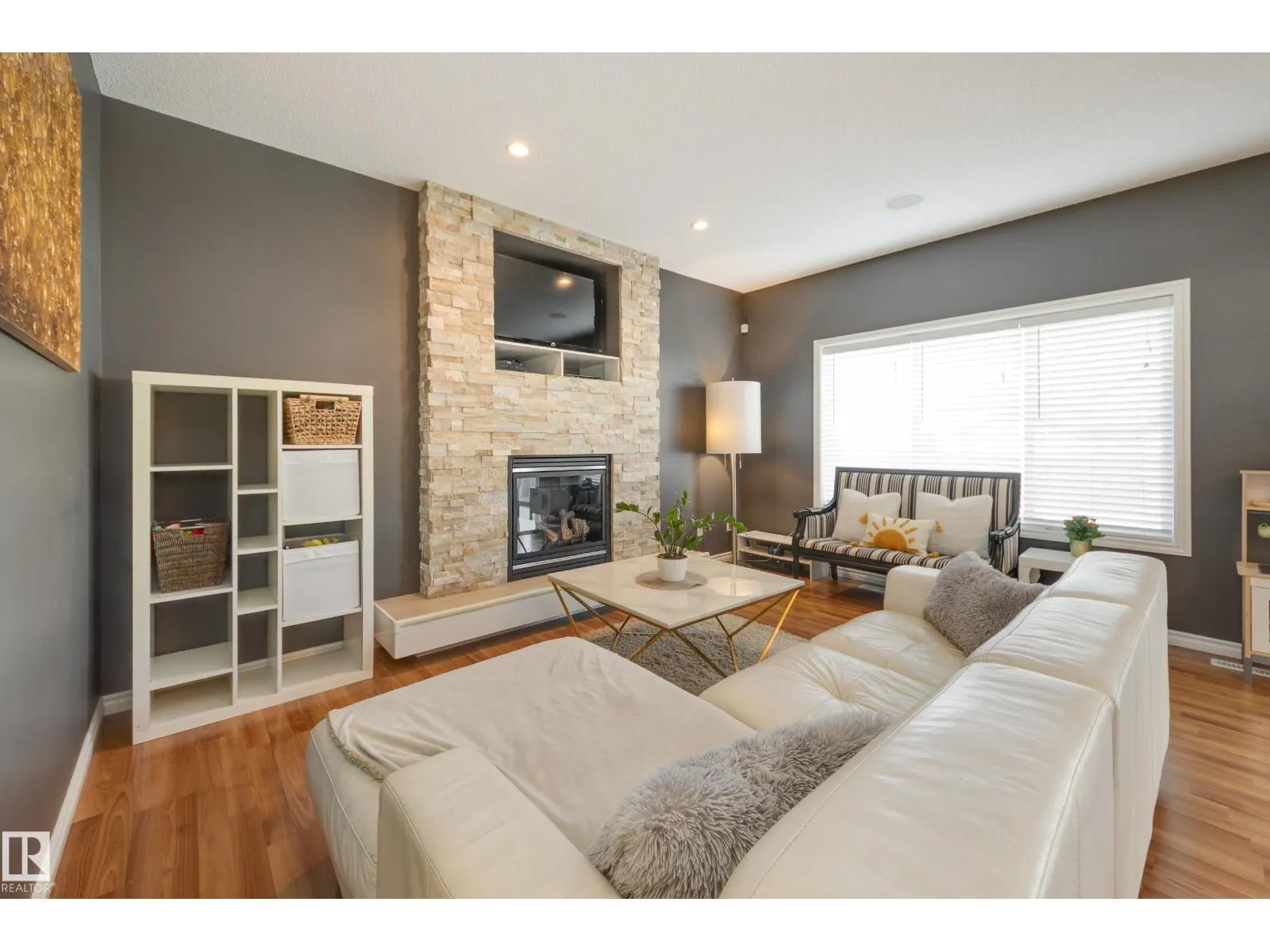 5816 168 AV NW