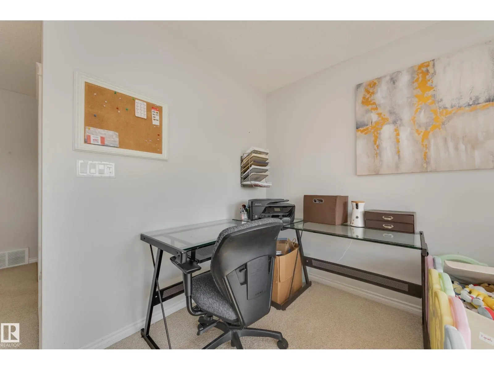 5816 168 AV NW
