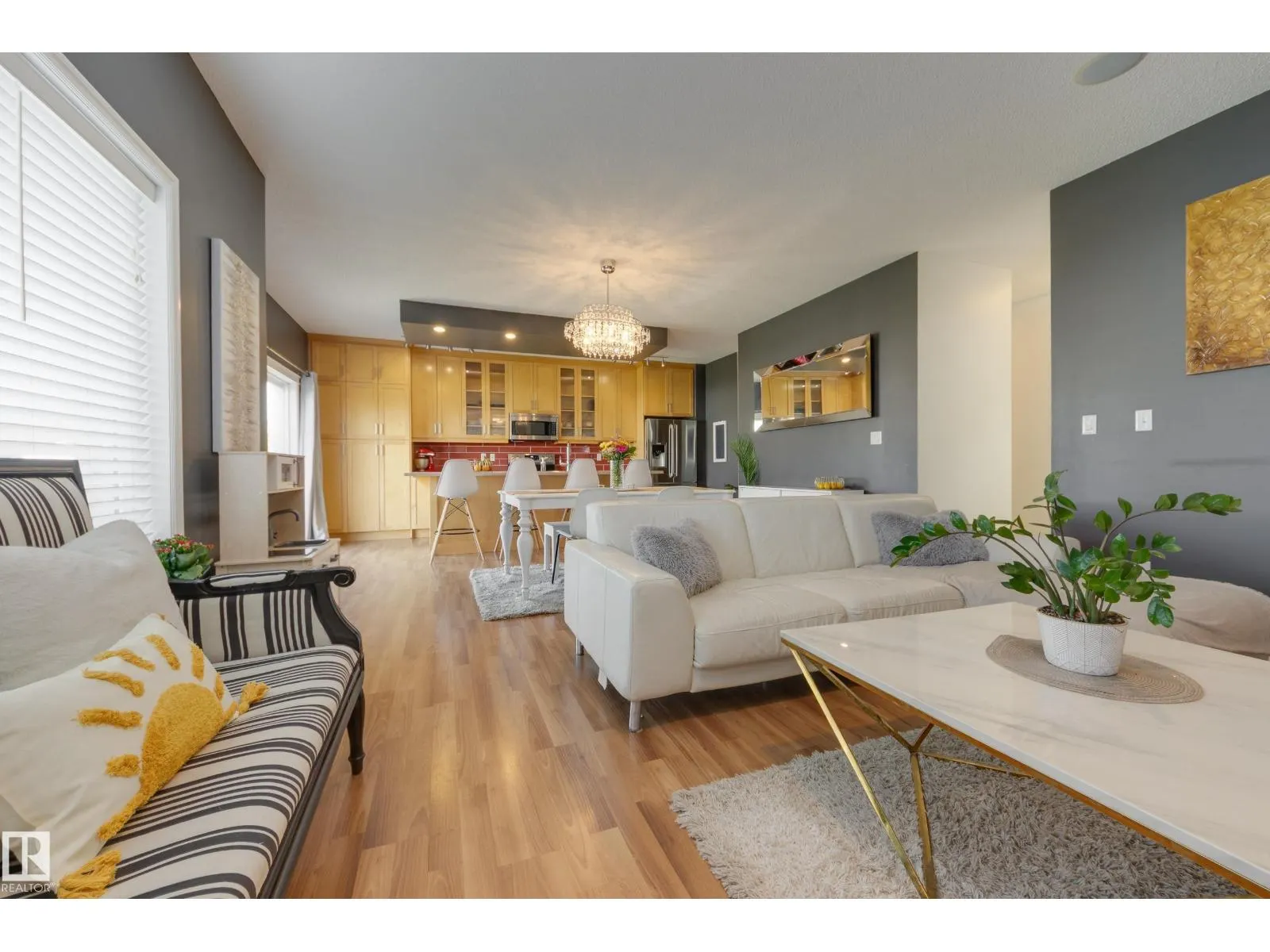 5816 168 AV NW