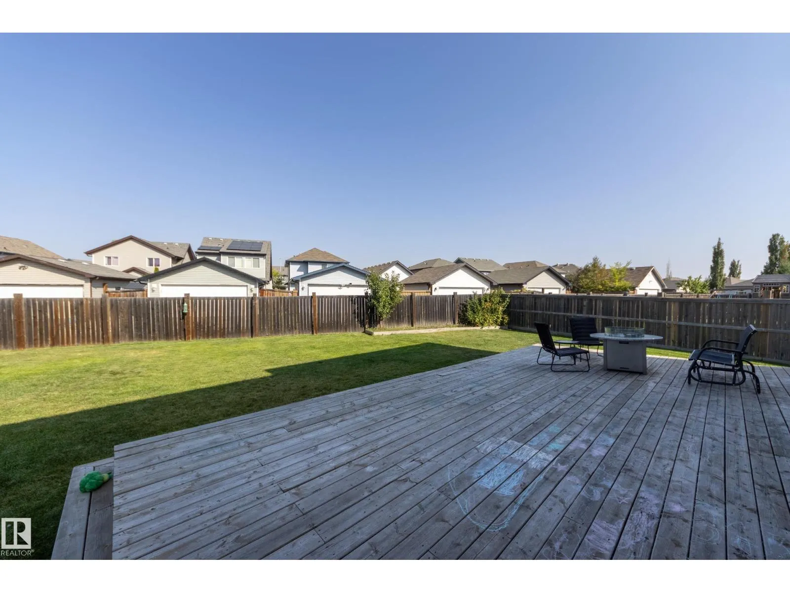 5816 168 AV NW