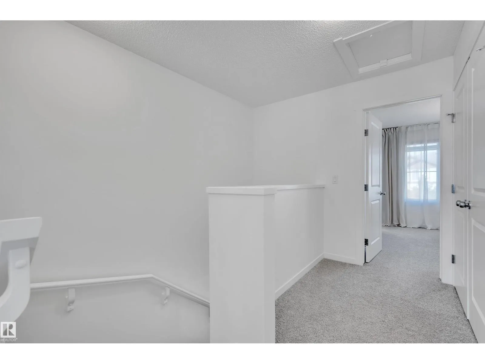 #19 525 SECORD BV NW