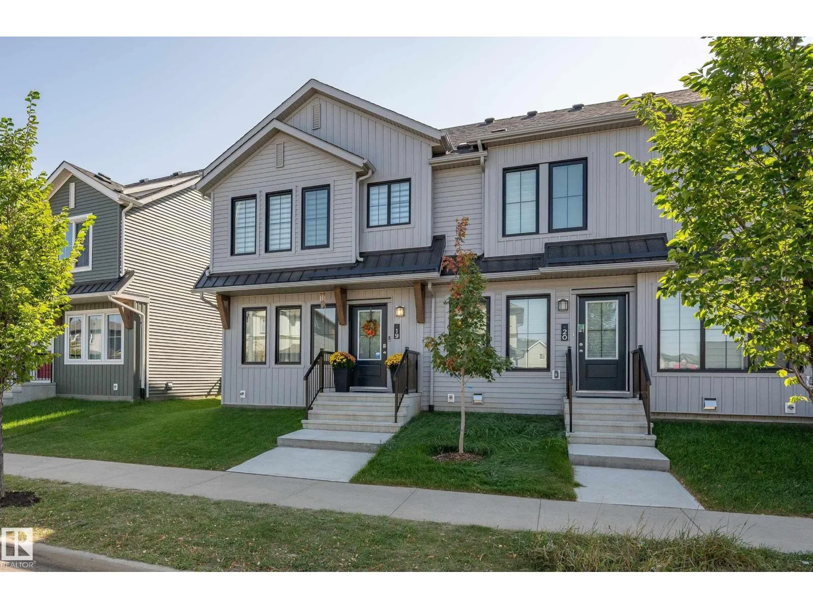 #19 525 SECORD BV NW