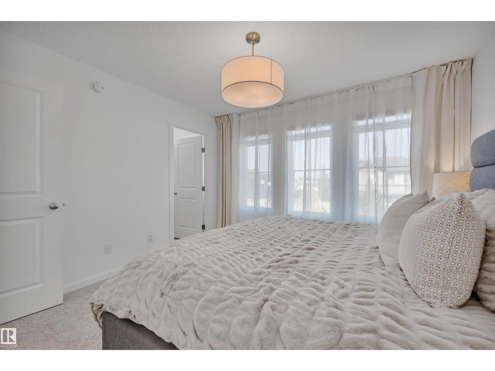 #19 525 SECORD BV NW