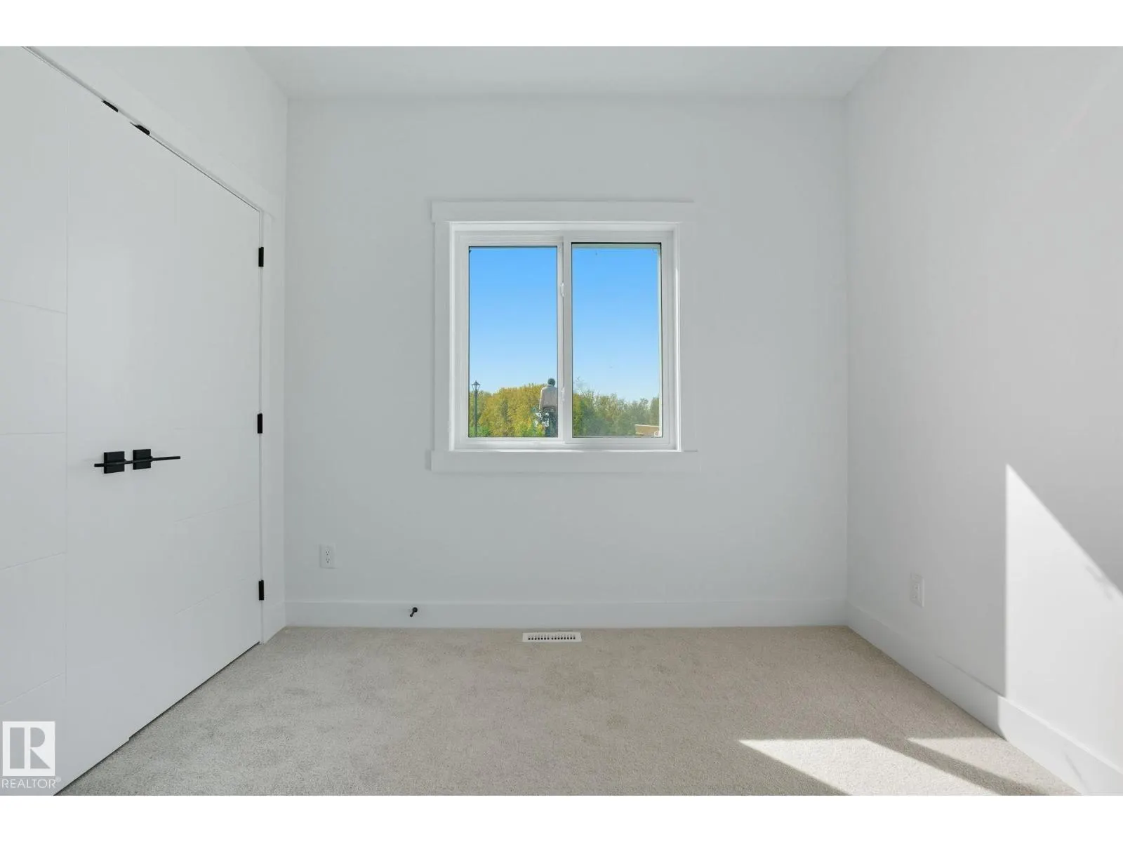 3325 Chernowski WY SW