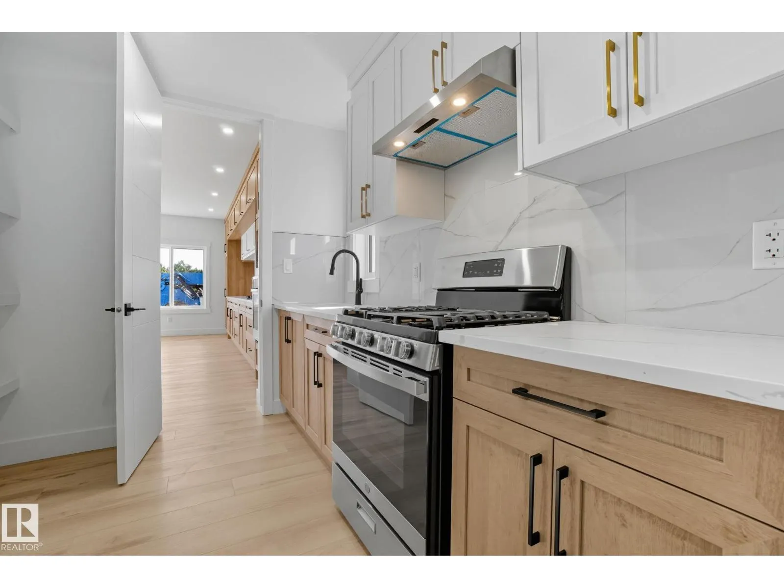 3325 Chernowski WY SW