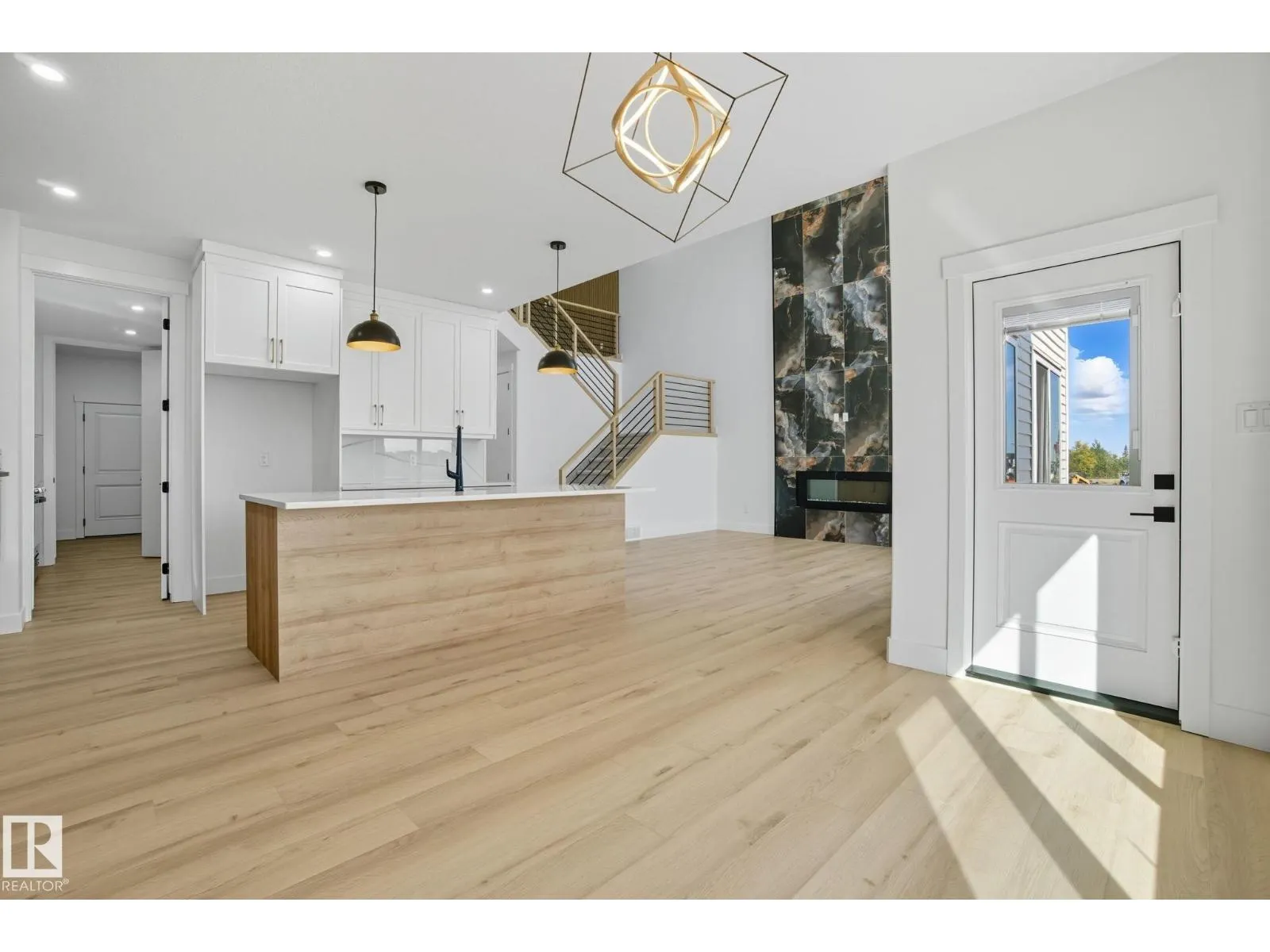 3325 Chernowski WY SW