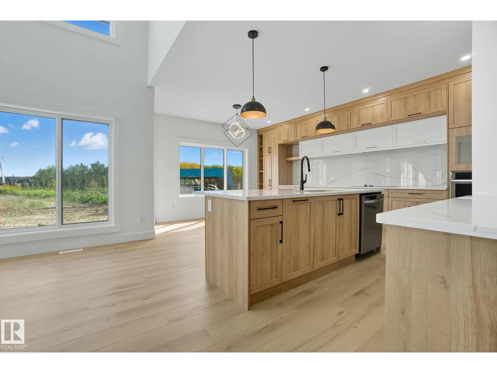 3325 Chernowski WY SW