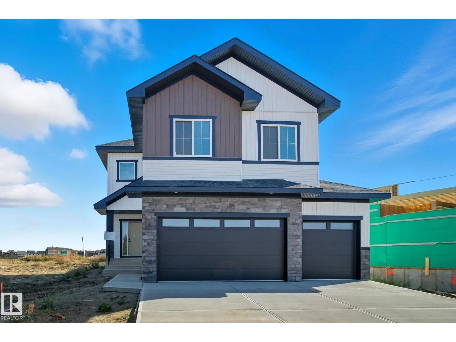 3325 Chernowski WY SW