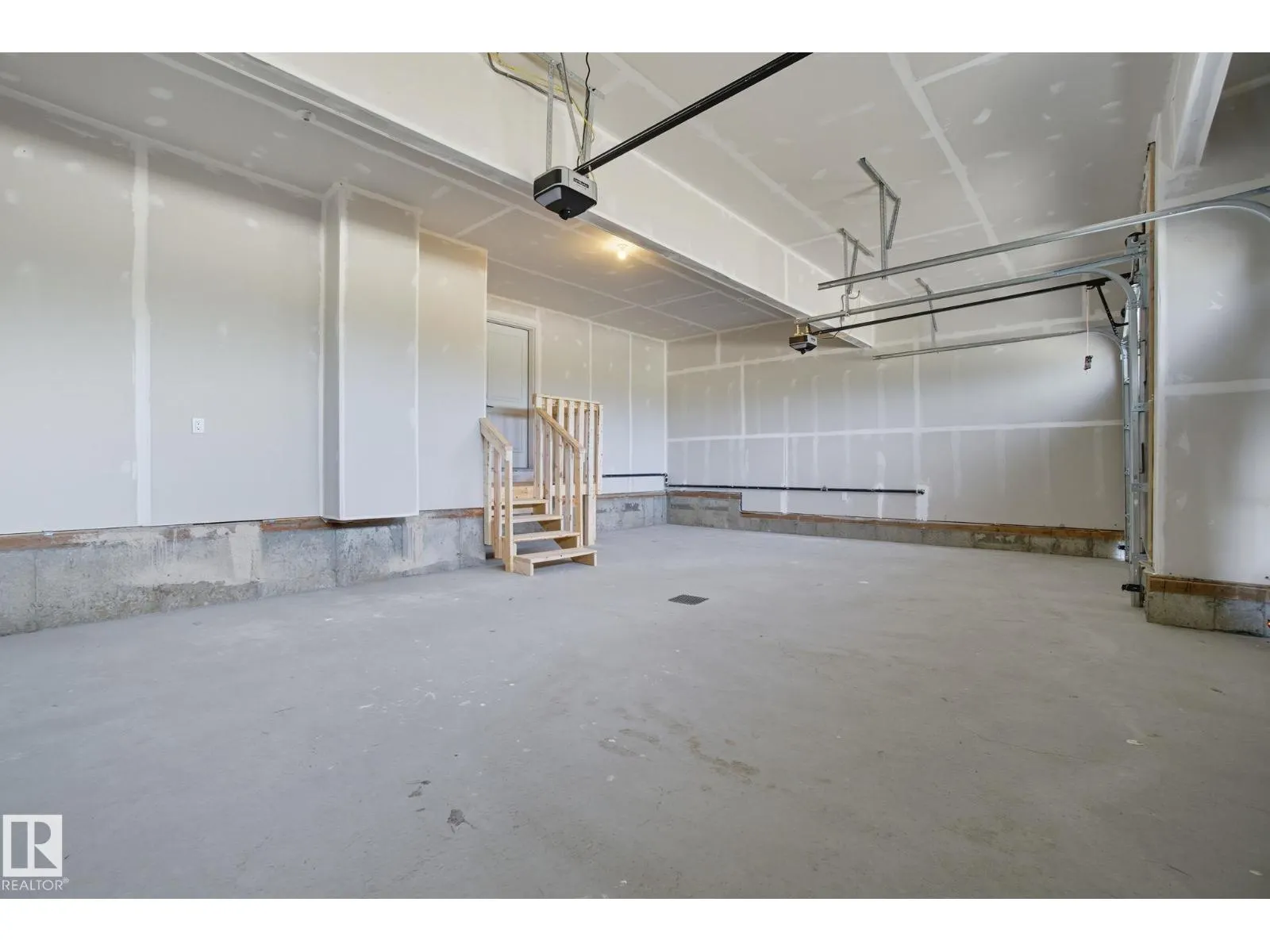 3325 Chernowski WY SW