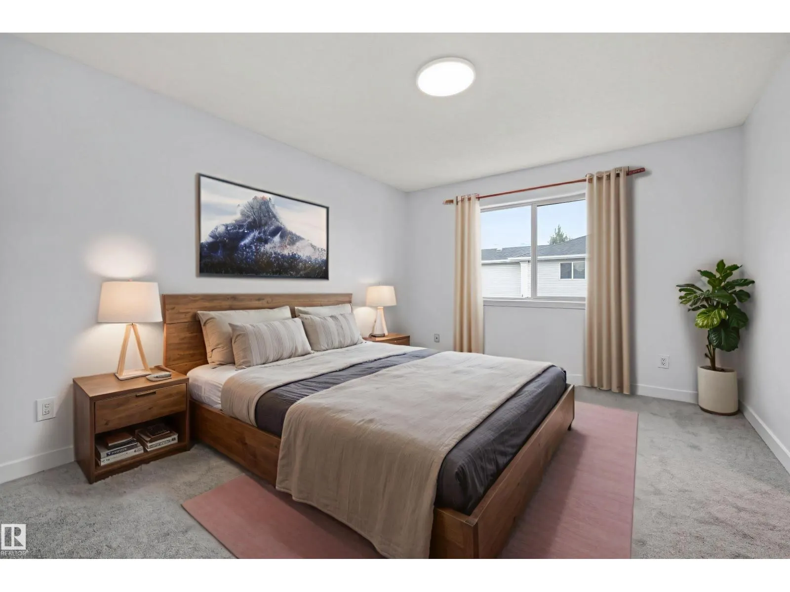 209 Bancroft CL NW