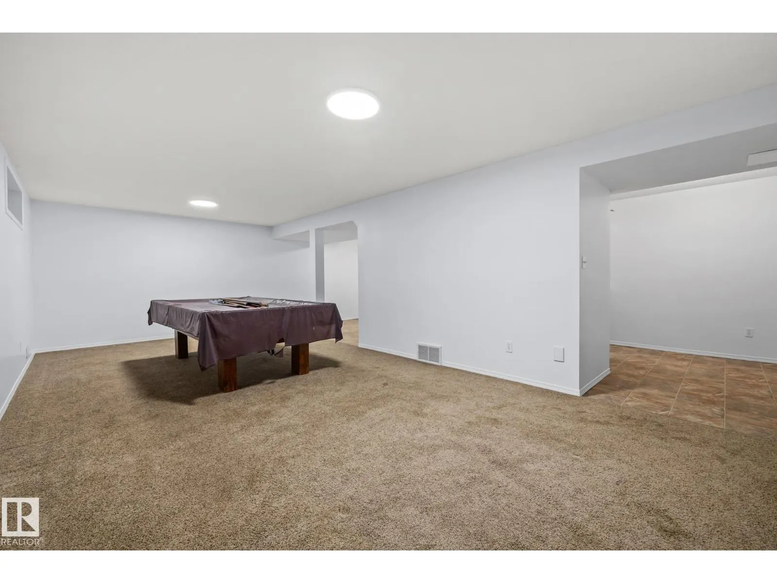 209 Bancroft CL NW