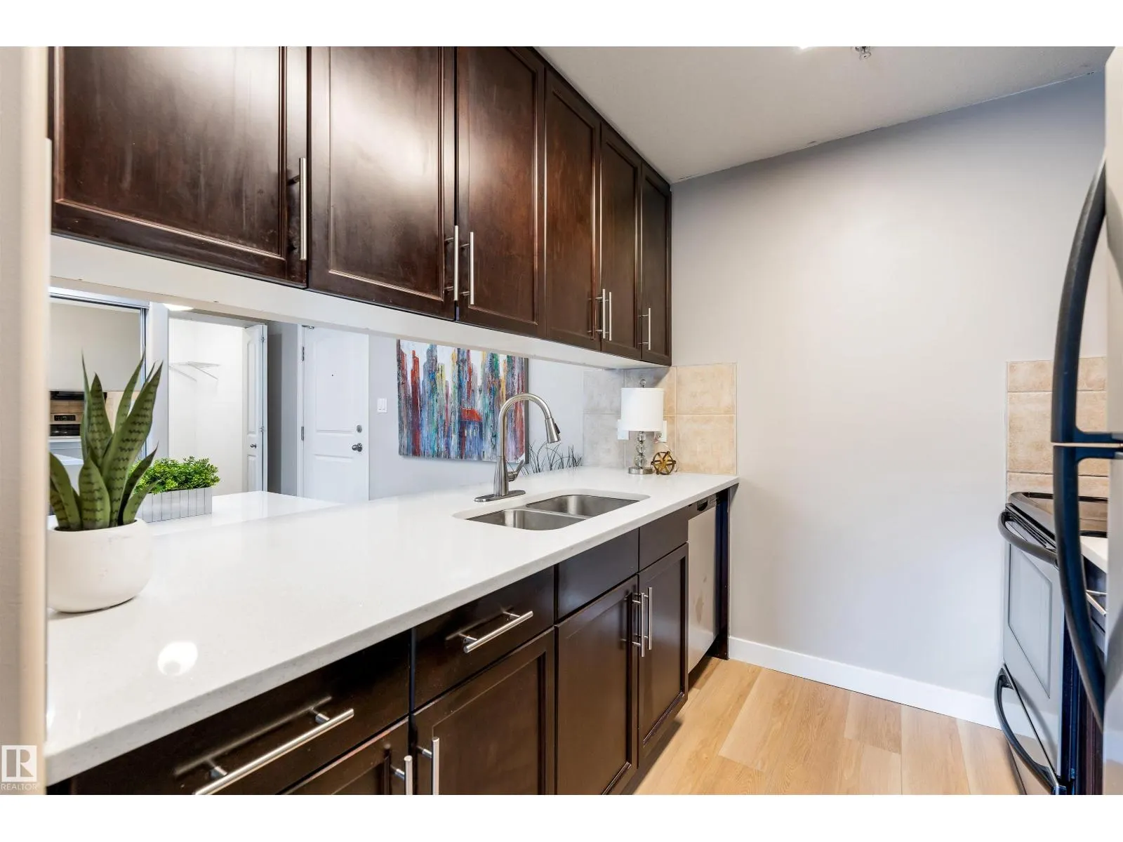 #305 1204 156 ST NW
