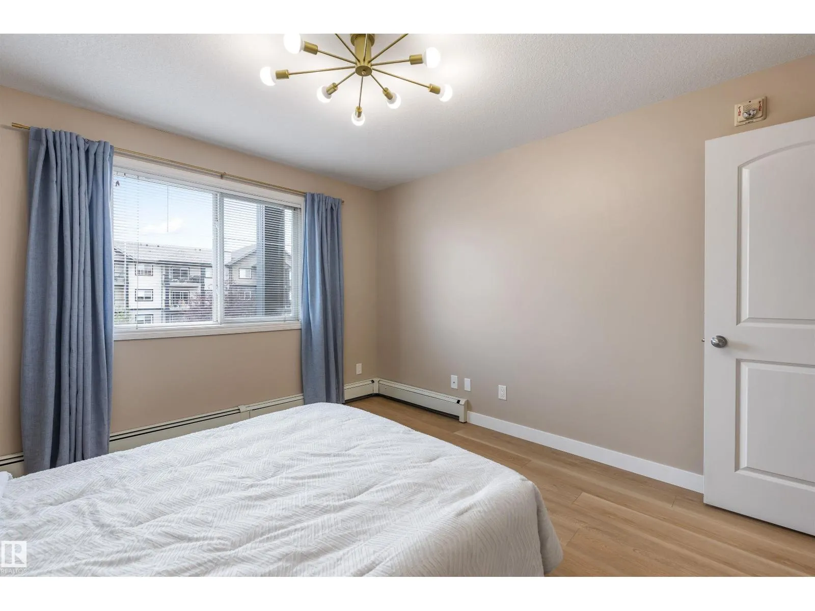 #305 1204 156 ST NW