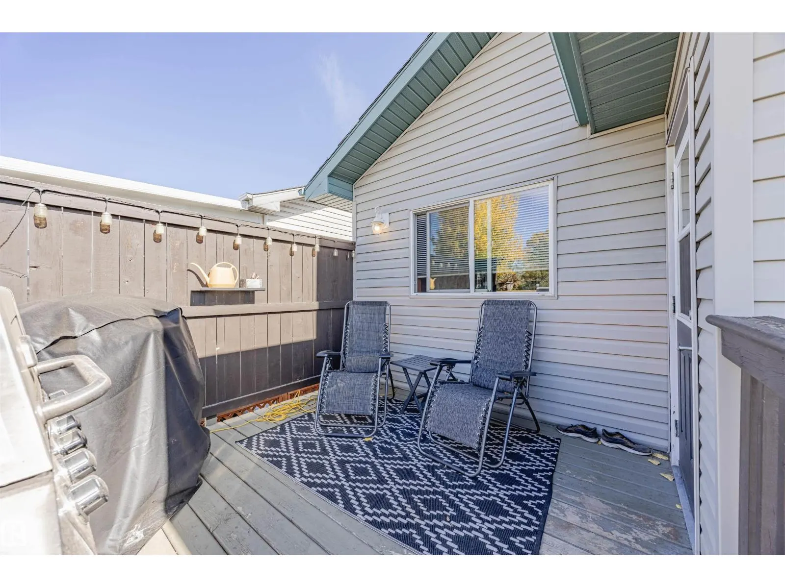 664 KANANASKIS DR
