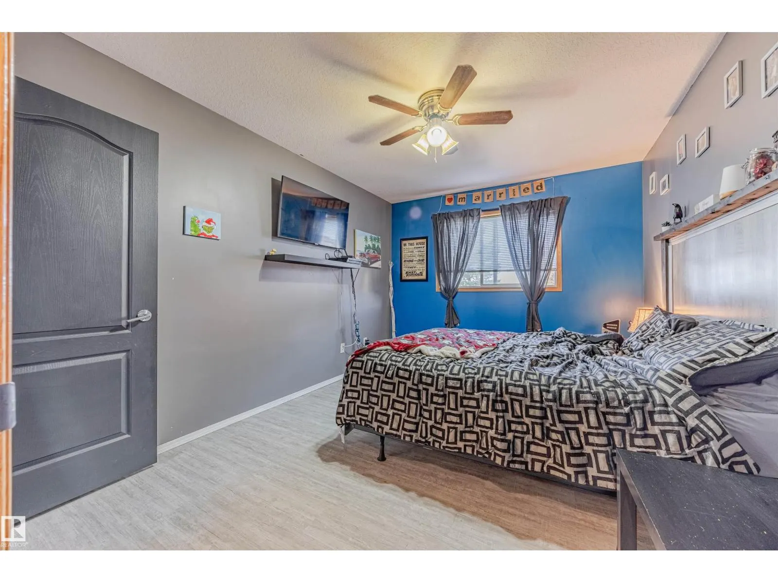 664 KANANASKIS DR