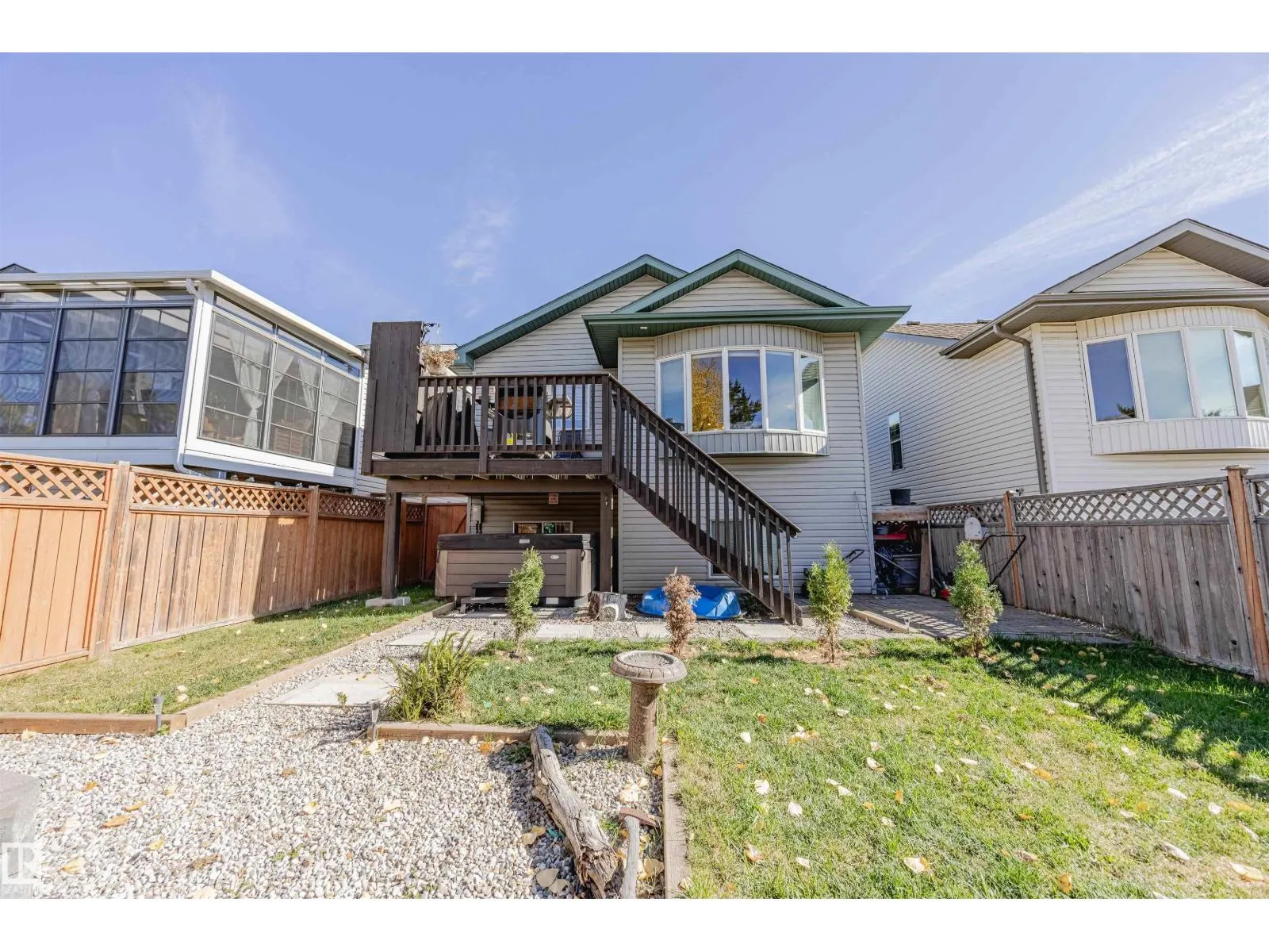 664 KANANASKIS DR