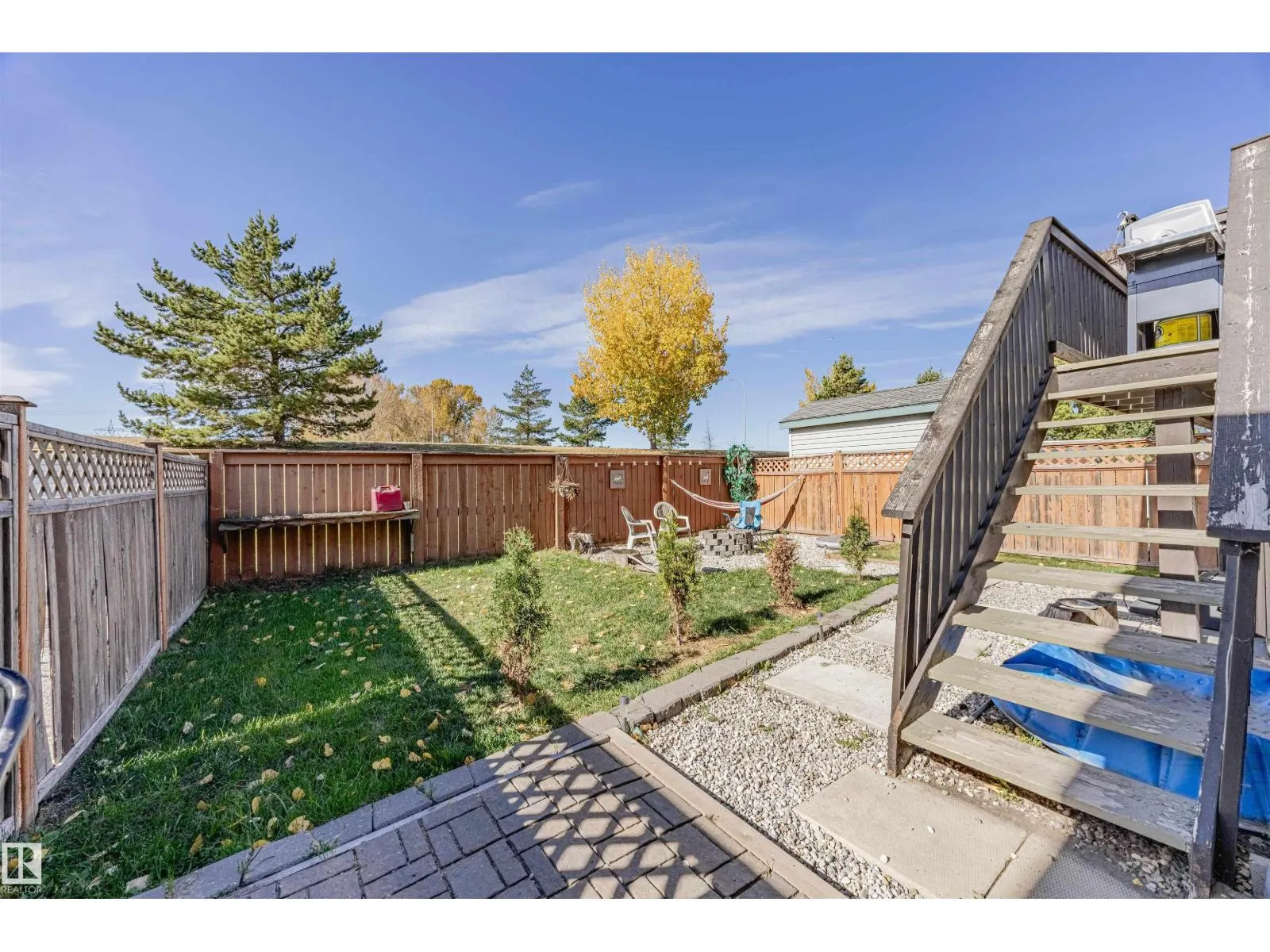 664 KANANASKIS DR