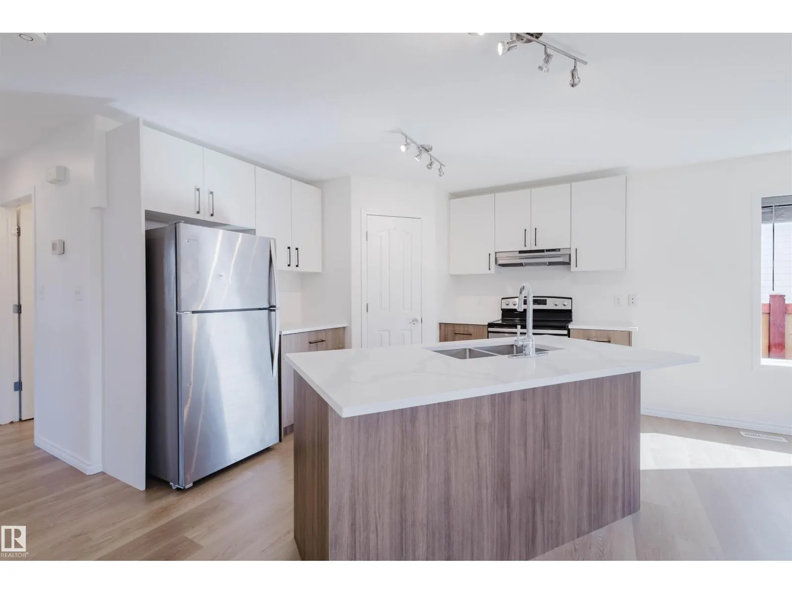 135 RUE MARQUET