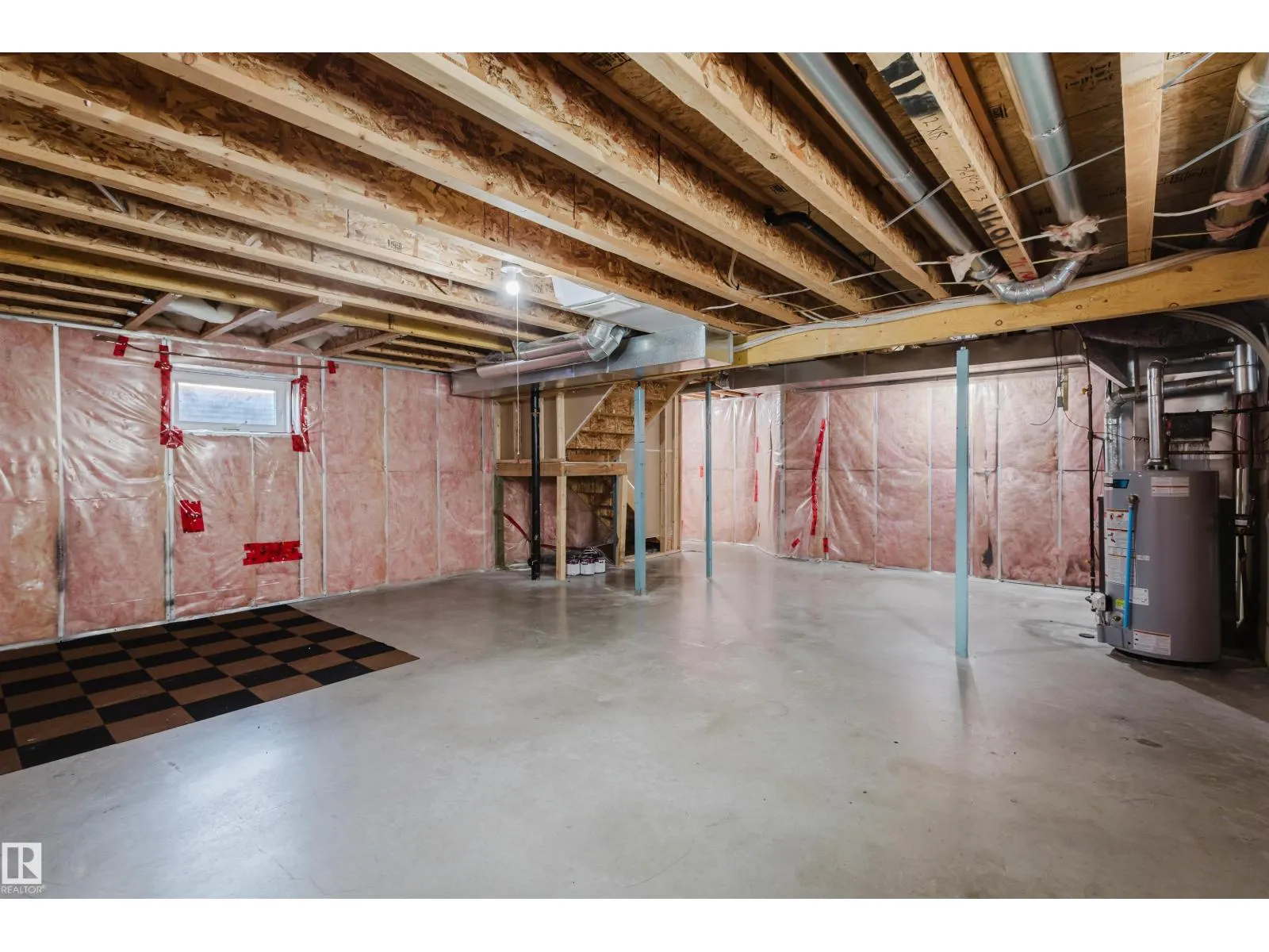135 RUE MARQUET