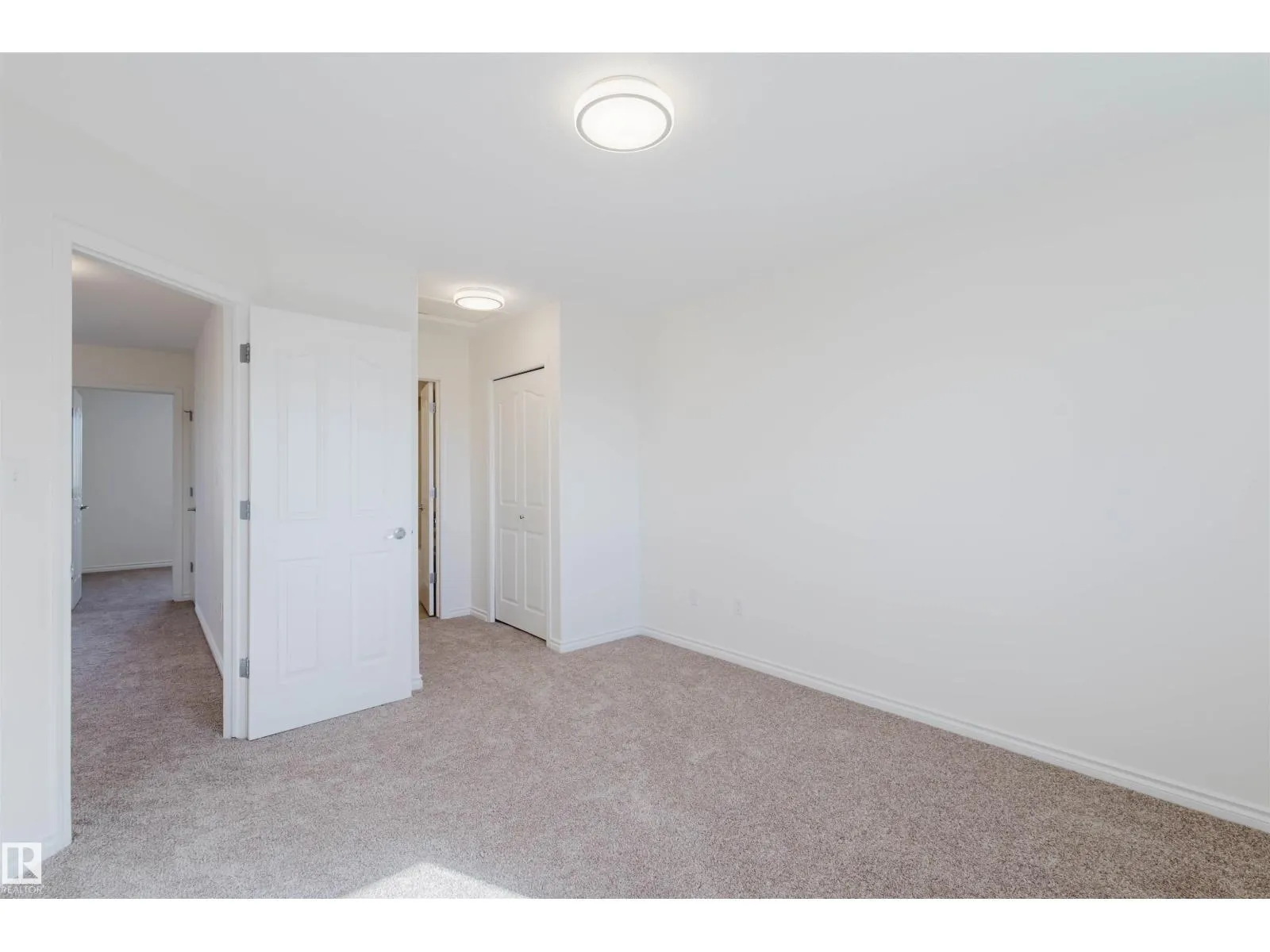 135 RUE MARQUET