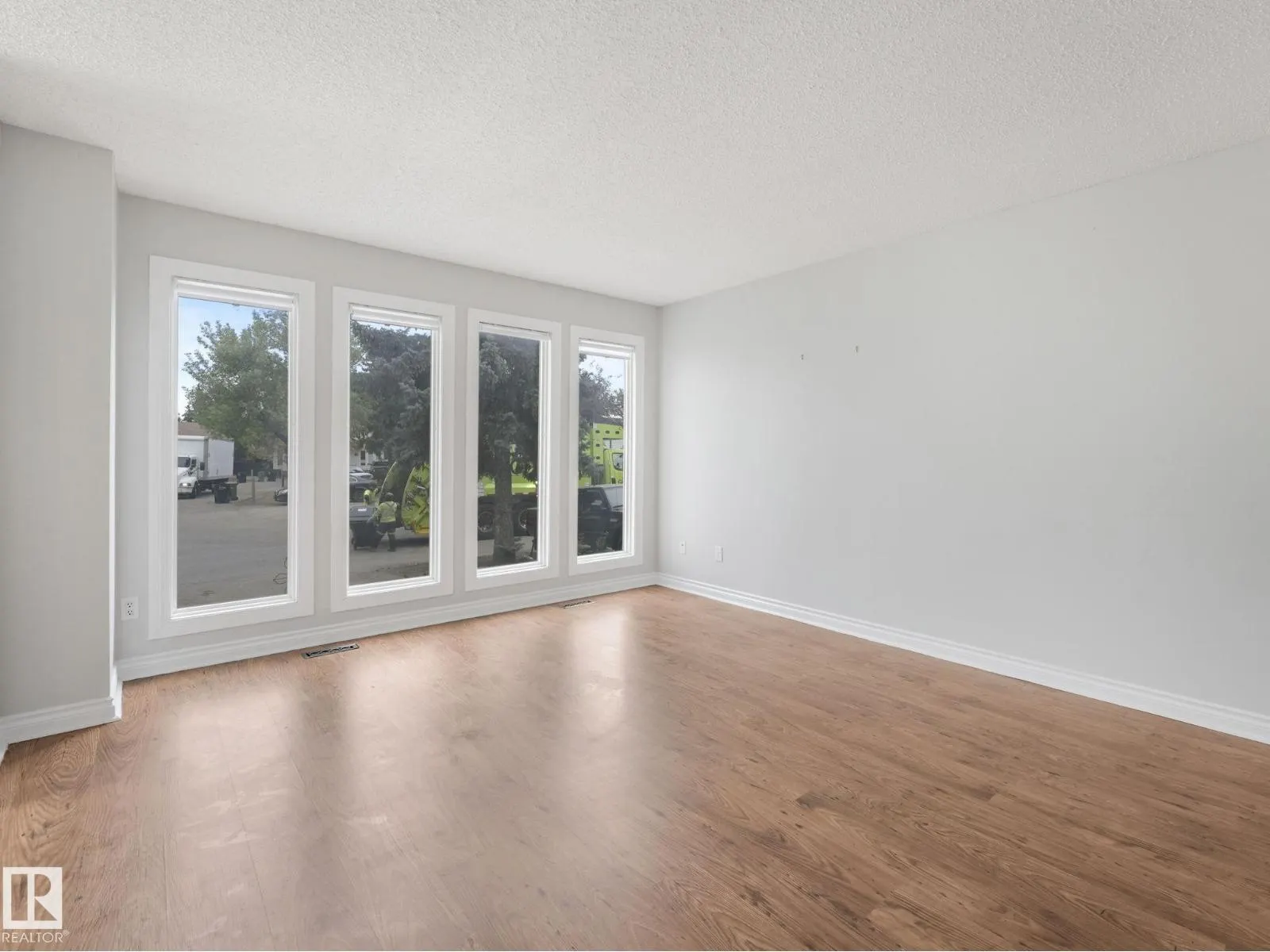 7351 180 ST NW
