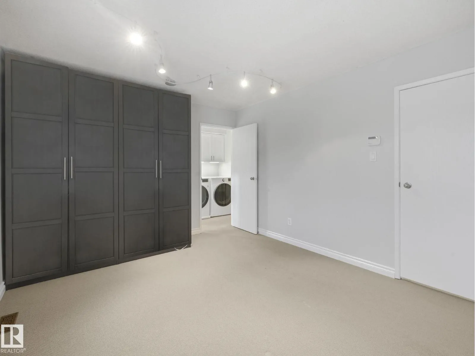 7351 180 ST NW