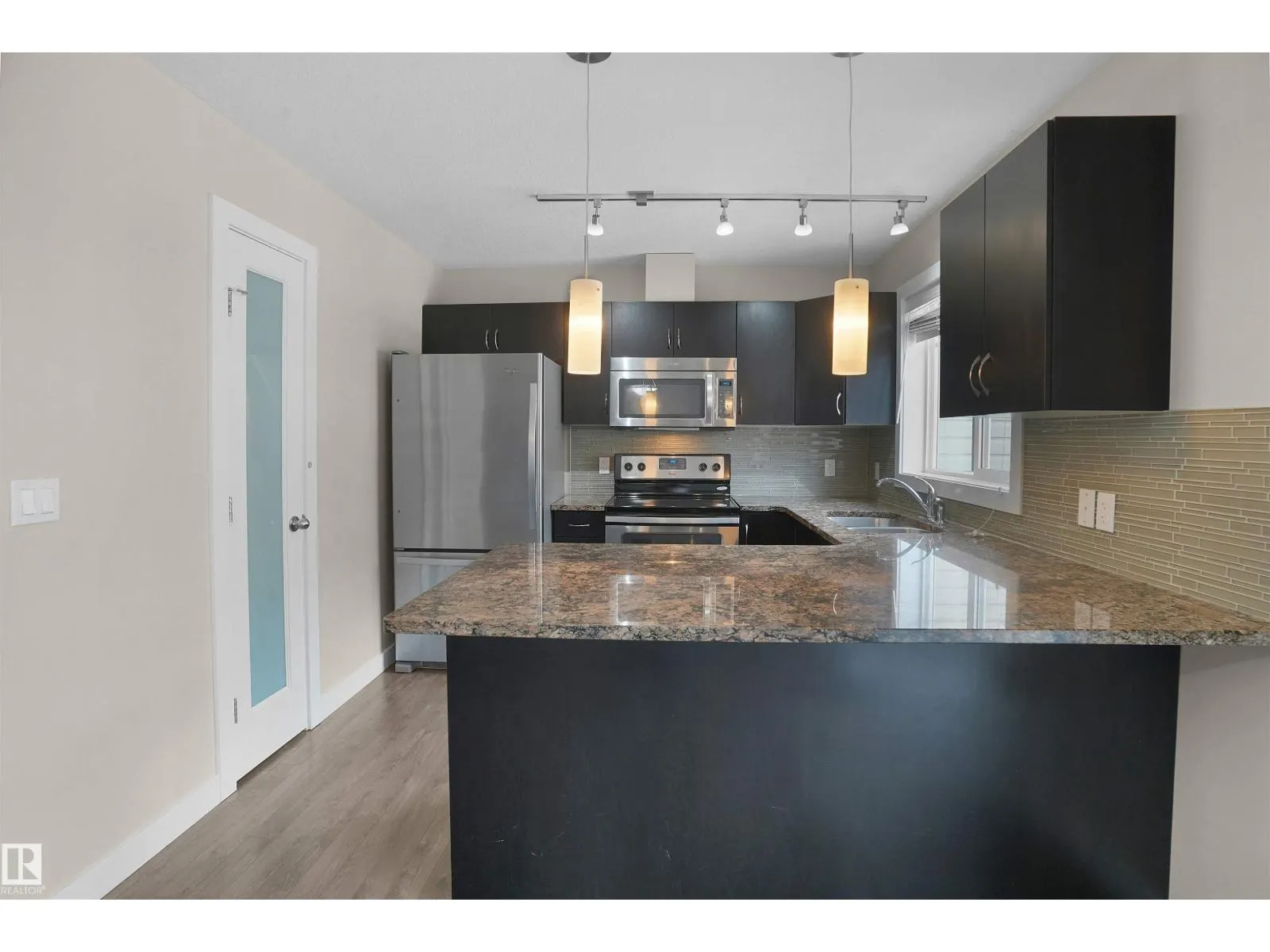 #33 9535 217 ST NW