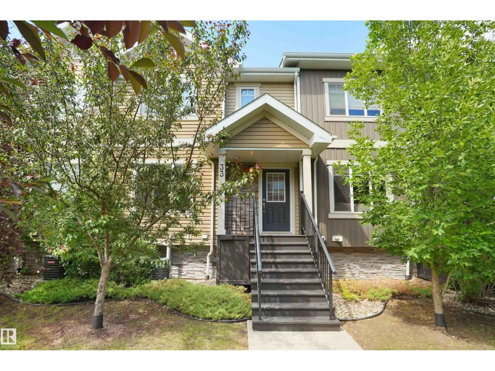 #33 9535 217 ST NW
