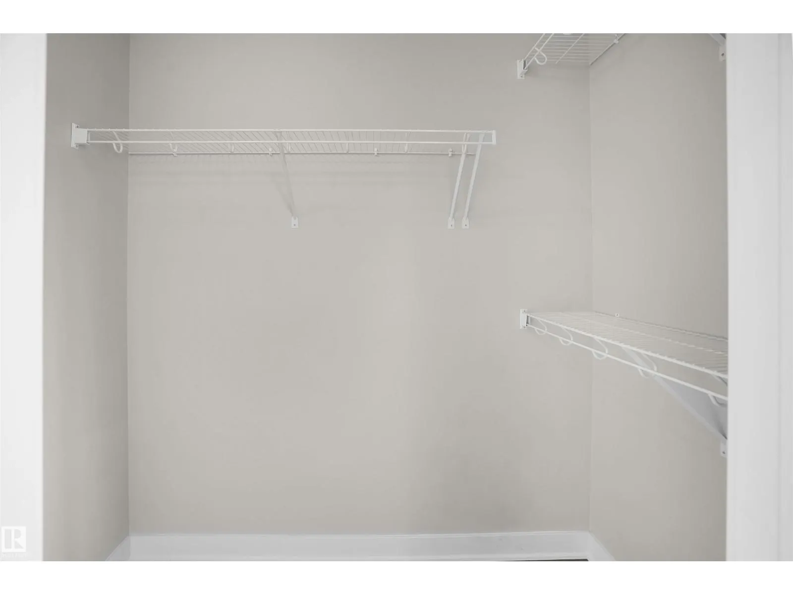 #33 9535 217 ST NW