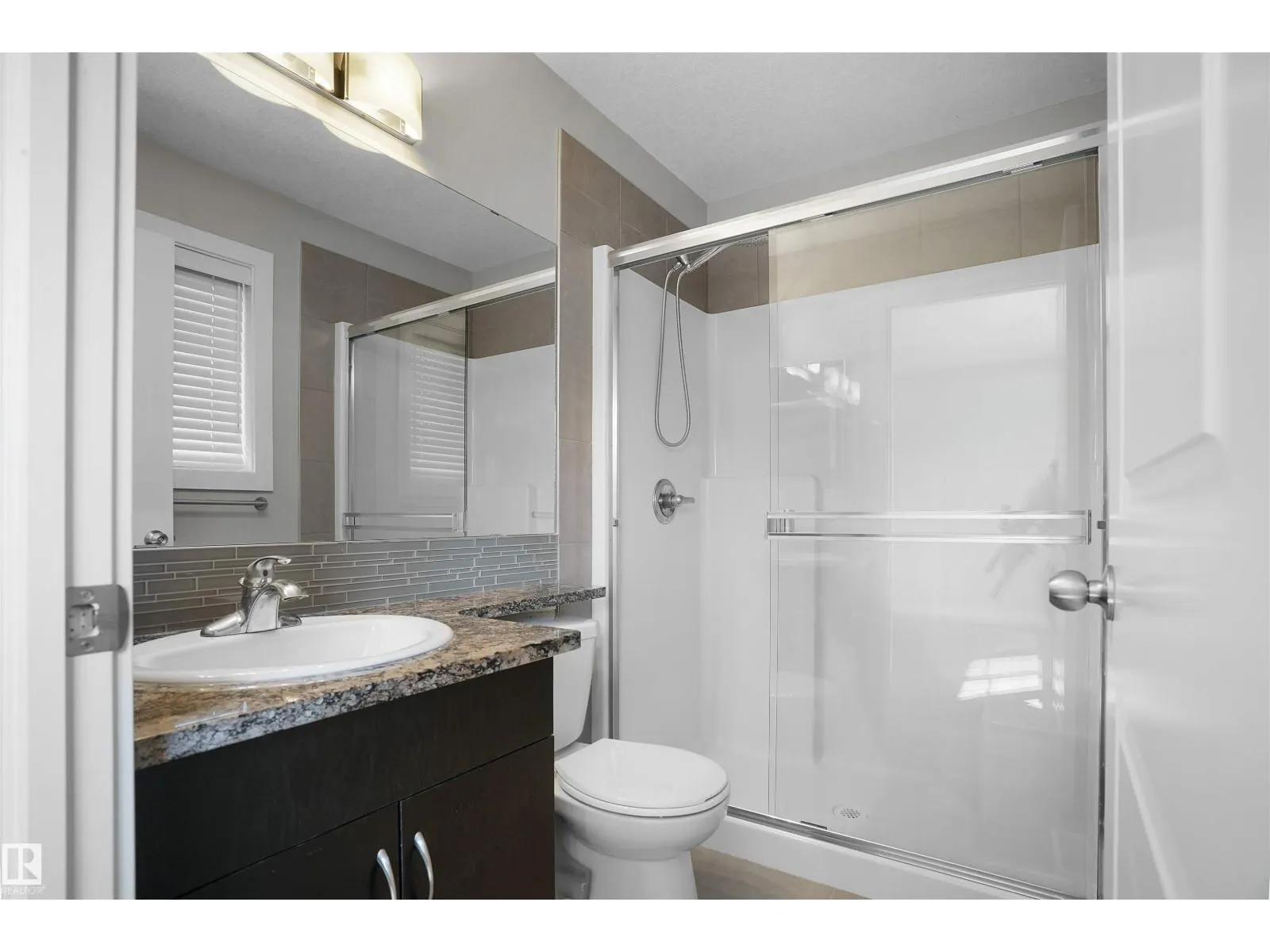 #33 9535 217 ST NW
