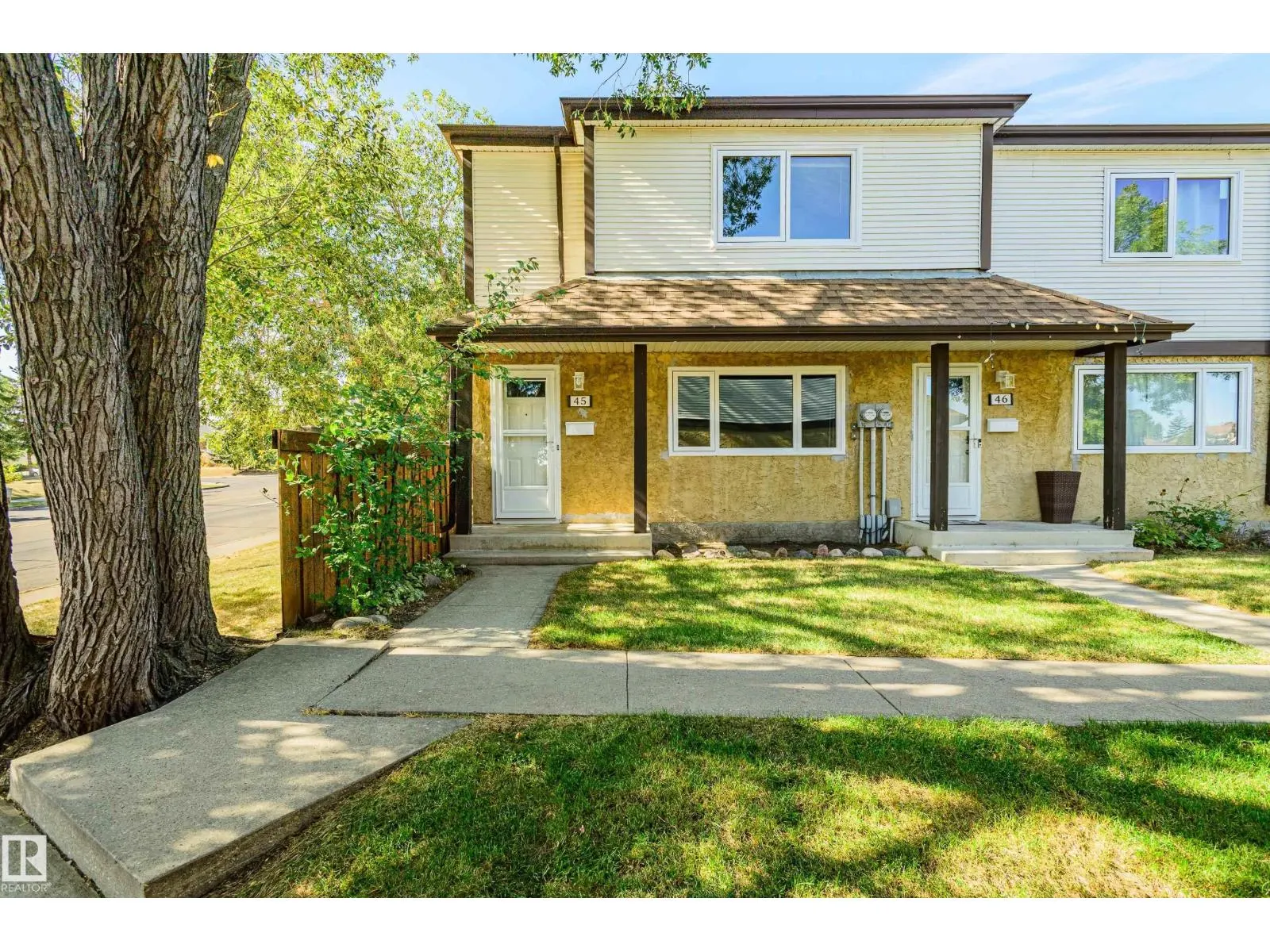 #45 14511 52 ST NW