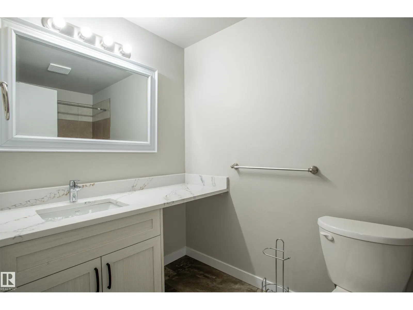 #45 14511 52 ST NW