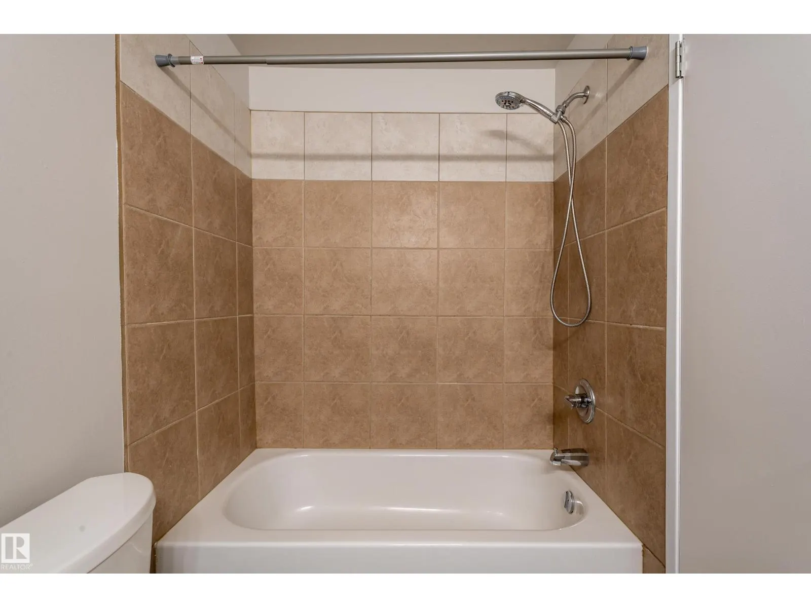 #45 14511 52 ST NW