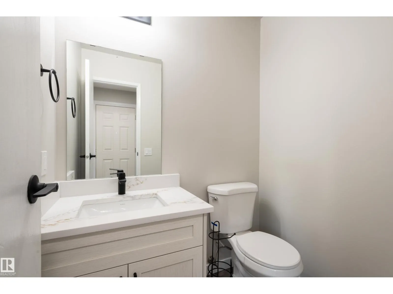 #45 14511 52 ST NW