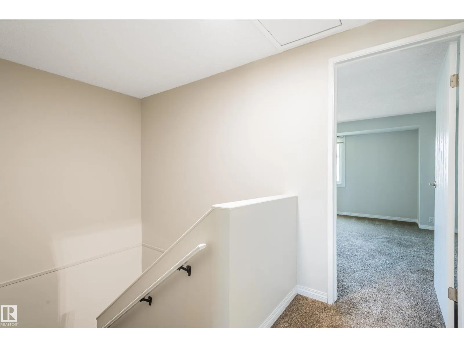 #45 14511 52 ST NW