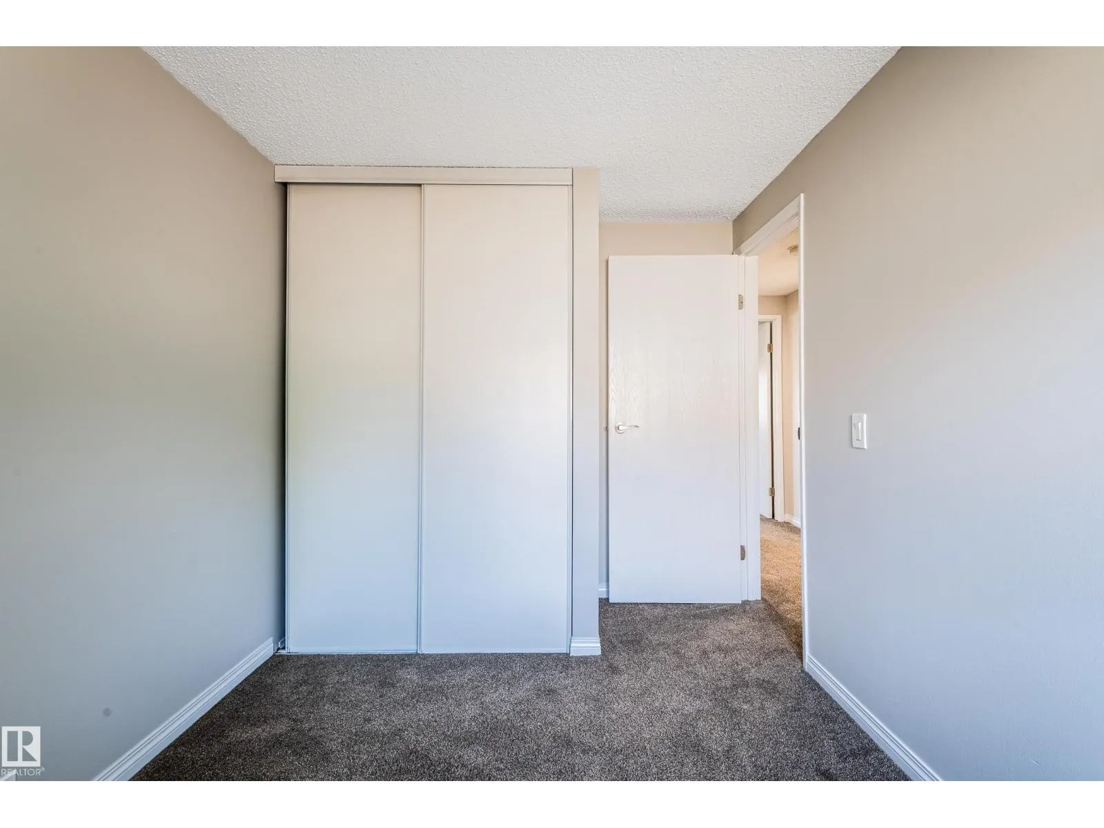 #45 14511 52 ST NW