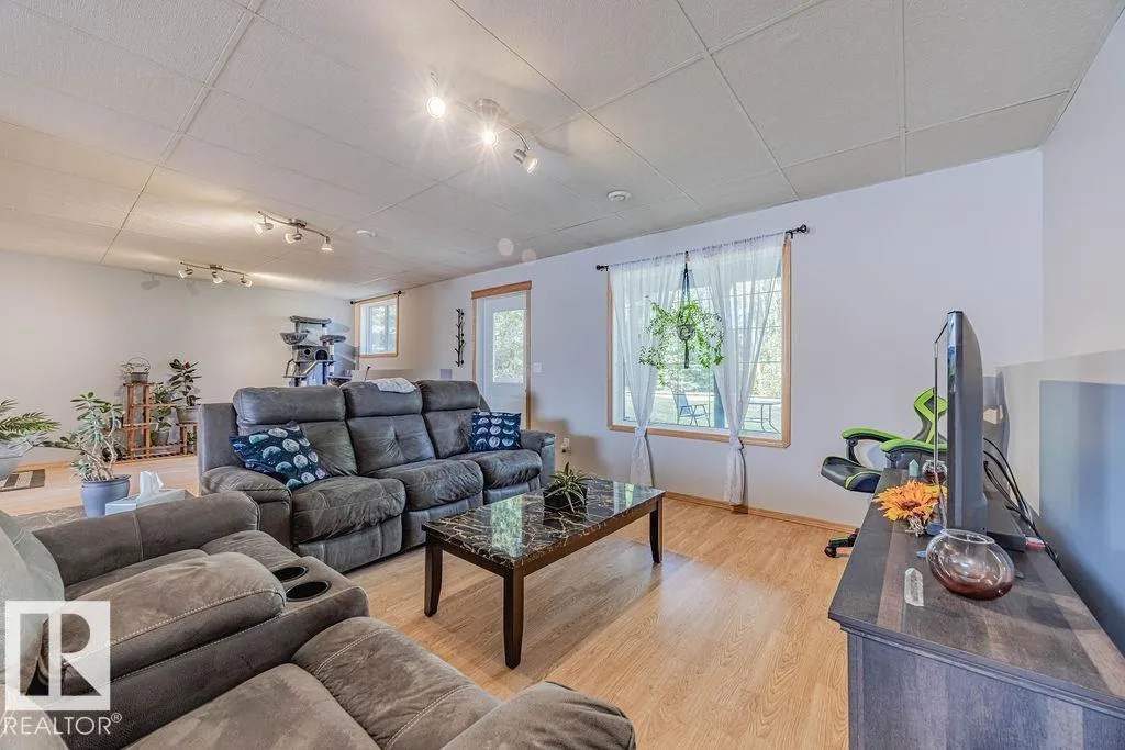 #112 53319 RGE ROAD 14