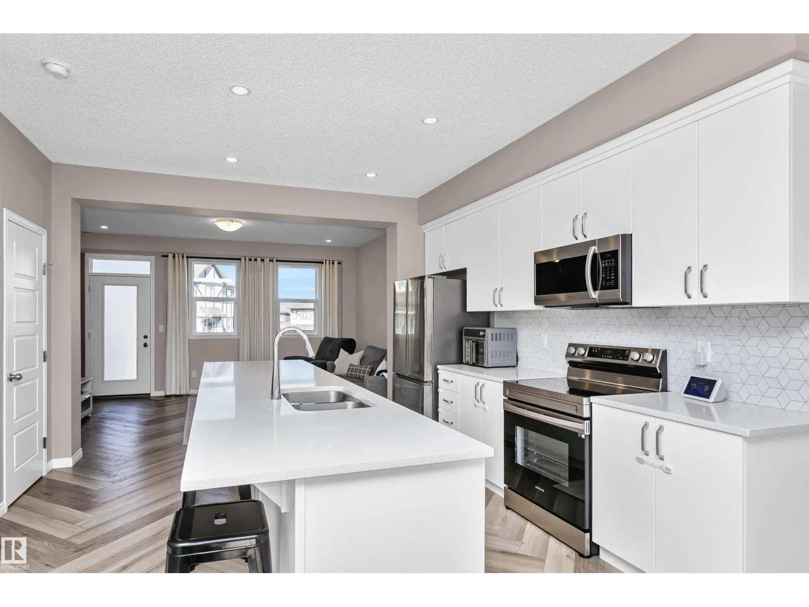 #88 2072 WONNACOTT WY SW