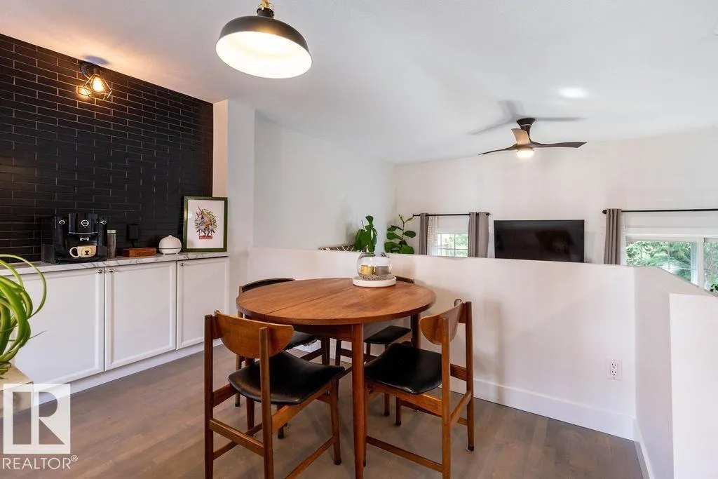 17034 67 AV NW